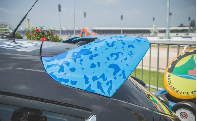 ford focus dán decal ở Sài Gòn